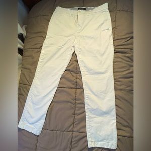 BRAND NEW Tommy Hilfiger White Khaki Pants, Men’s Size 30/30